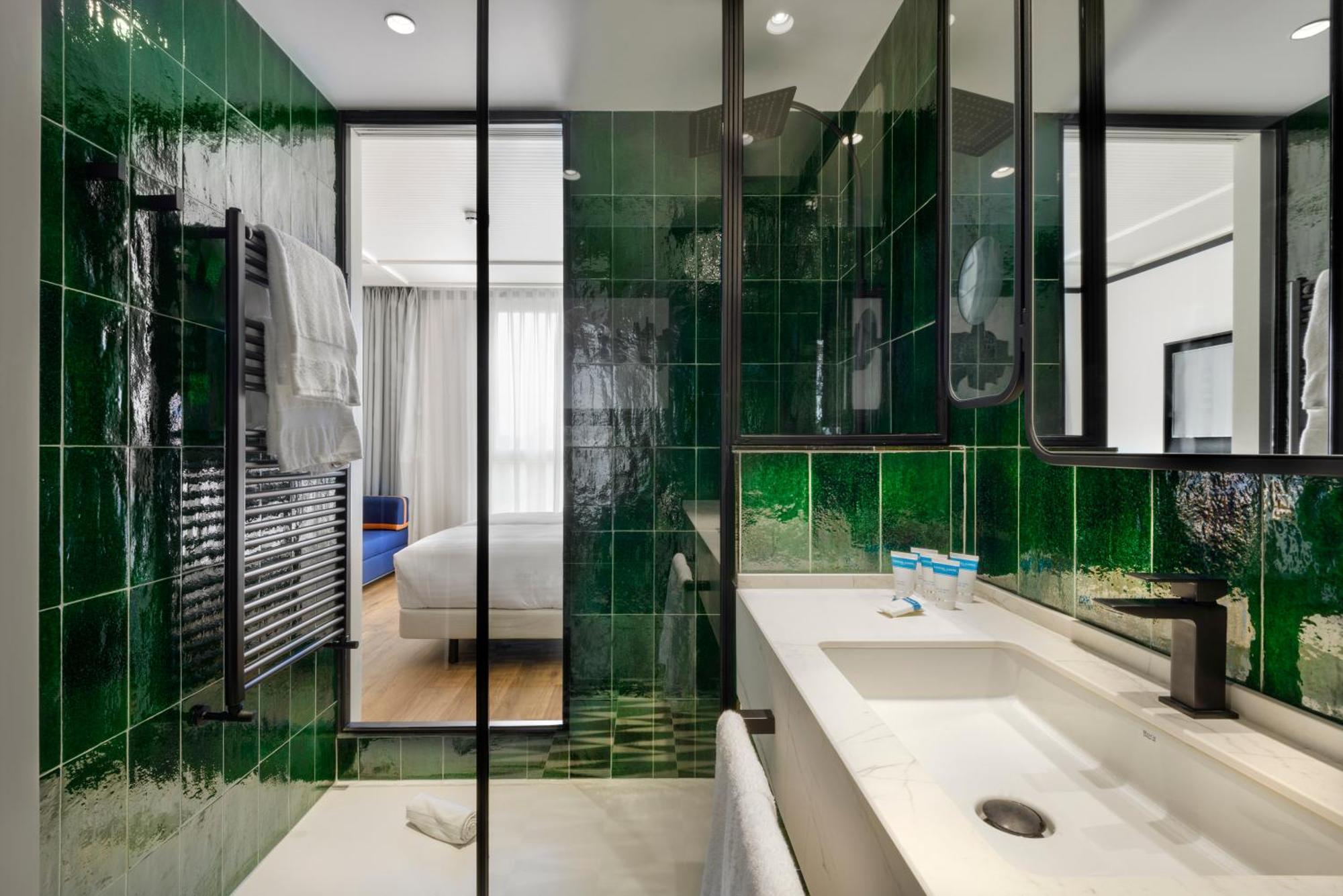Hotel Tres Reyes San Sebastián Kültér fotó