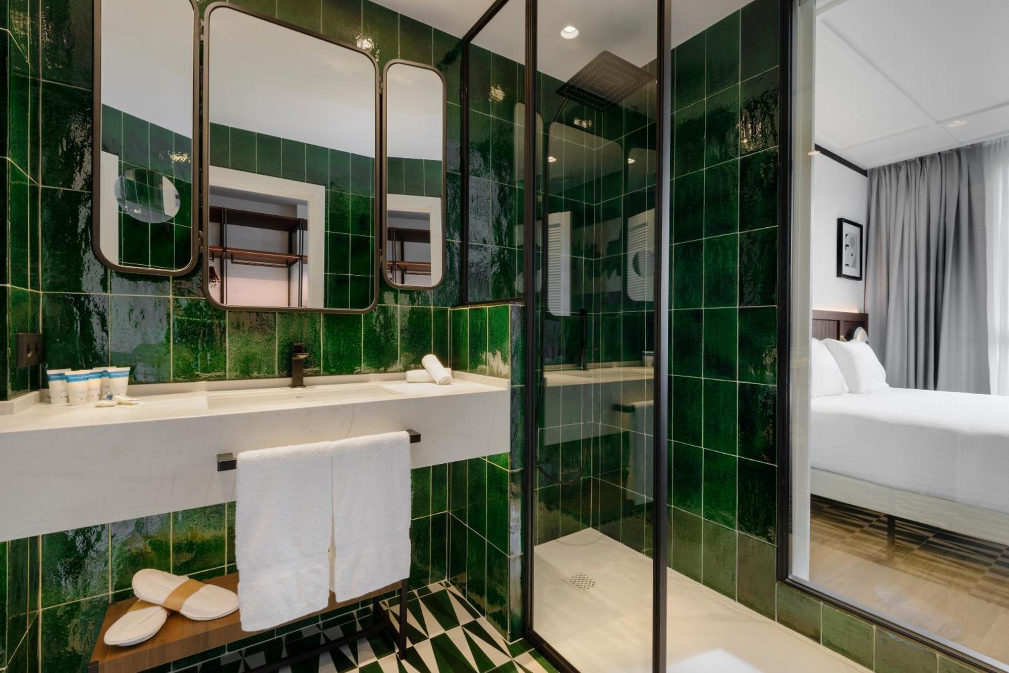 Hotel Tres Reyes San Sebastián Kültér fotó